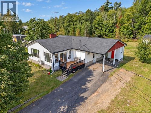 109 Maynard Rd, Fredericton Junction, NB, E5L1Y3 | Card Image
