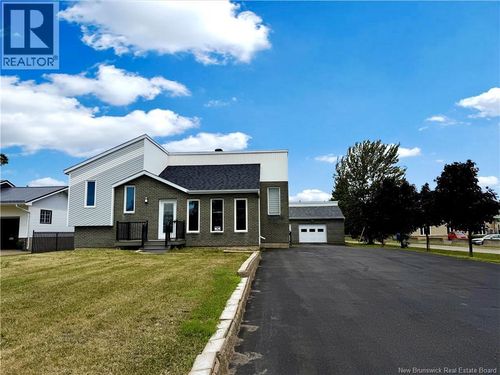 30 Florient Promenade, Petit Rocher, NB, E8J1S3 | Card Image