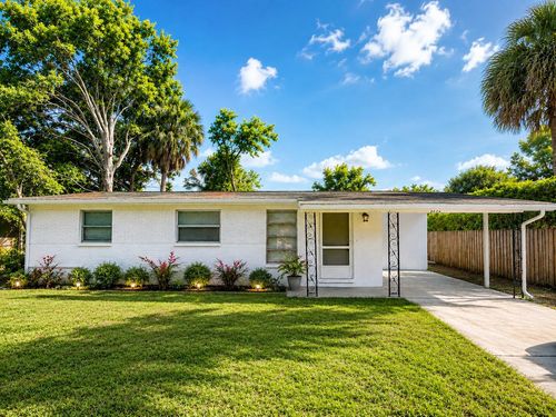 2318 E 111th Ave, TAMPA, FL, 33612 | Card Image