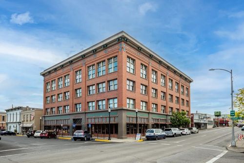 312 Court St, The Dalles, OR, 97058-2129 | Card Image