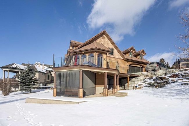 39 Slopes Grove Sw, Home with 4 bedrooms, 4 bathrooms and 5 parking in Calgary AB | Image 31