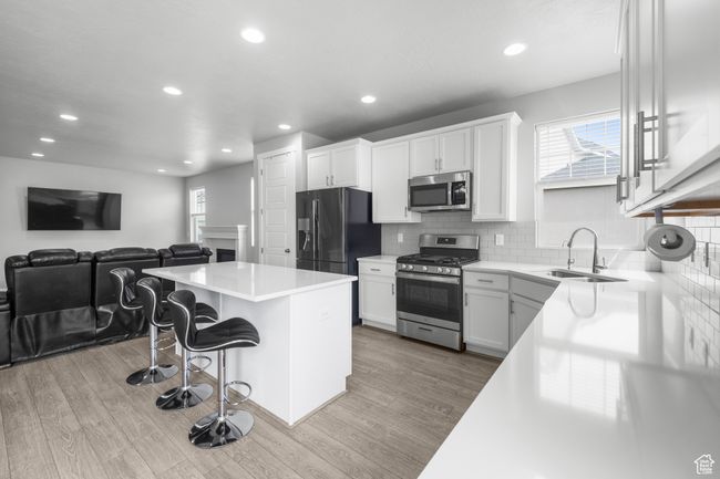 13099 S Twisted Oak Dr, House other with 4 bedrooms, 3 bathrooms and 3 parking in Herriman UT | Image 5
