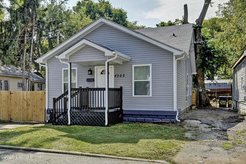 4202 Fordson Way, Louisville, KY, 40211-2429 | Card Image