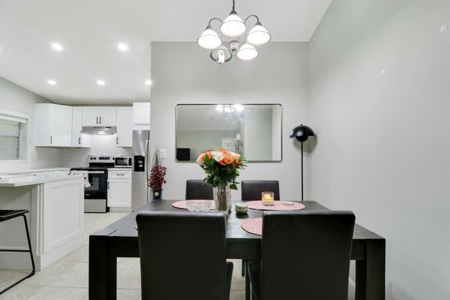 22274 Misty Woods Way, Condo with 3 bedrooms, 2 bathrooms and null parking in Boca Raton FL | Image 11