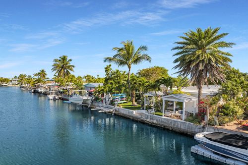 13 Arbutus Dr, Key West, FL, 33040-6238 | Card Image