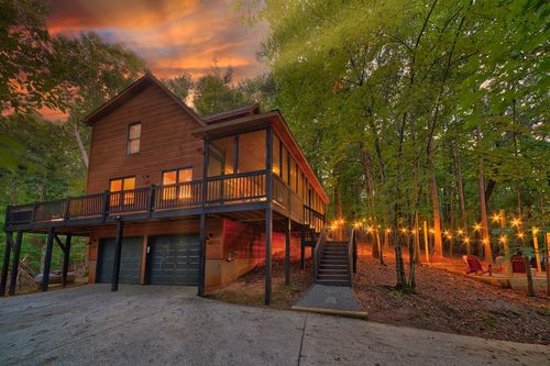46 Pelican Dr, Ellijay, GA, 30540-6218 | Card Image