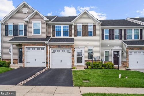 1803 Sweet Gum Dr, EAGLEVILLE, PA, 19403-2733 | Card Image