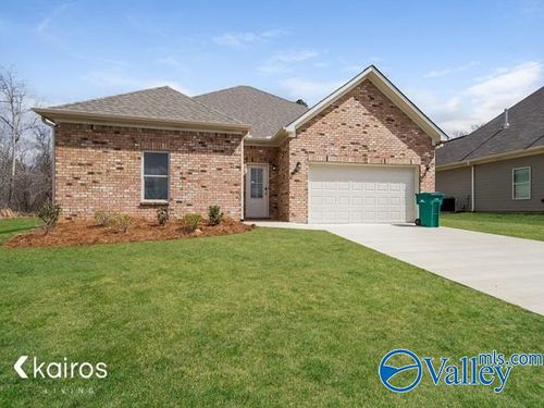 14687 Griffin St, Tuscaloosa, AL, 35405-9804 | Card Image