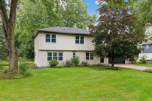 17710 13th Ave N, Plymouth, MN, 55447-2936 | Card Image