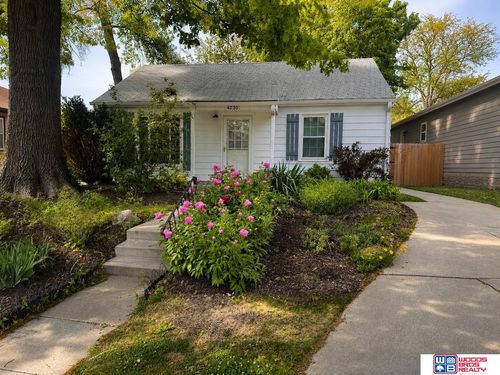 4230 Y St, Lincoln, NE, 68503-2246 | Card Image