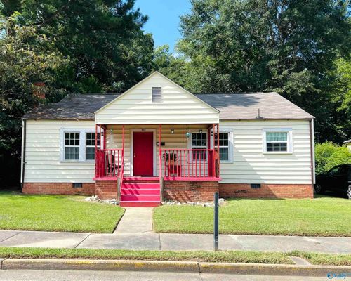 922 Windsor St, Gadsden, AL, 35903-2035 | Card Image