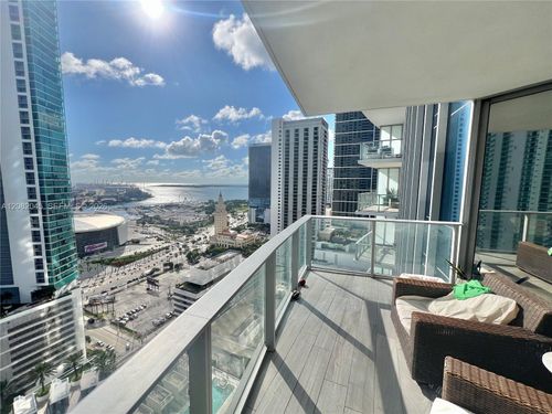 2605-851 Ne 1st Ave, Miami, FL, 33132-1817 | Card Image