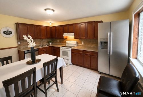55-519 Scott Road, Waterbury, CT, 06705 | Card Image