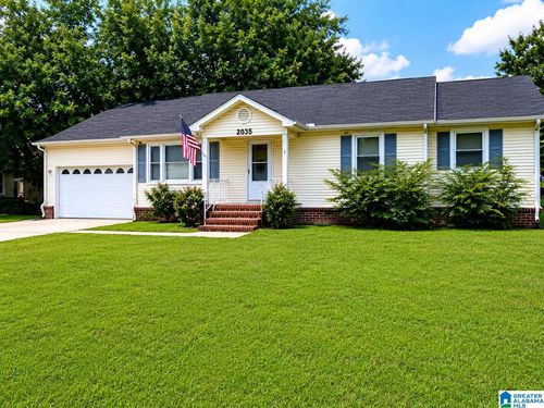 2005 Morgan Ave Sw, Decatur, AL, 35601-5559 | Card Image