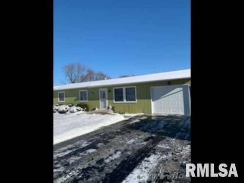 111 E 4th St, Coal Valley, IL, 61240-9548 | Card Image