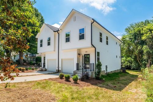 511 Greenwood Drive, Charlotte, NC, 28217 | Card Image