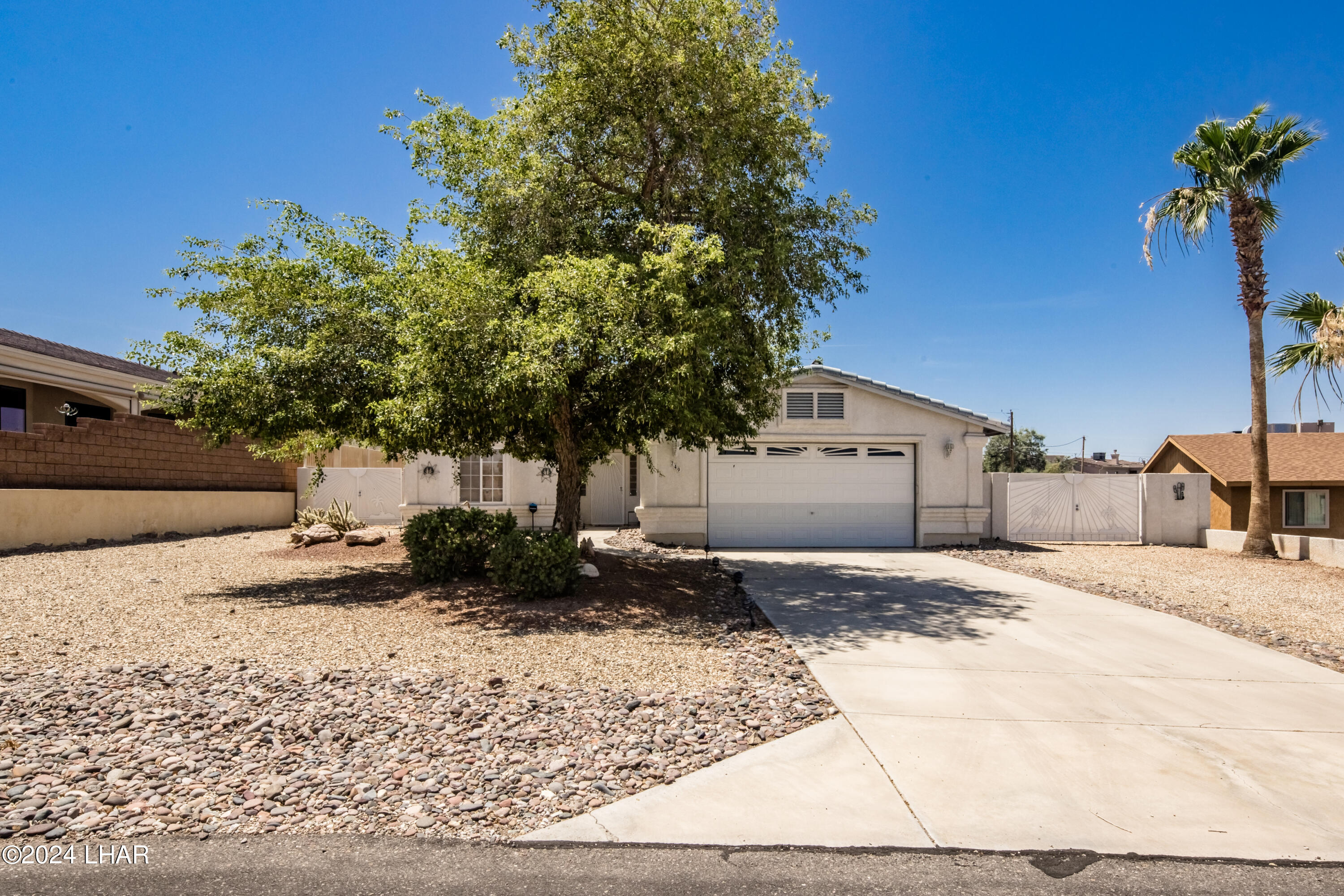 Satellite Dr, Lake Havasu City, AZ 86404