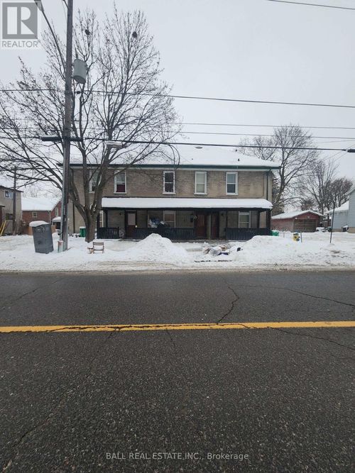 {{alt}} | Card Image