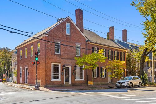 a-27 Flint St, Salem, MA, 01970-3124 | Card Image