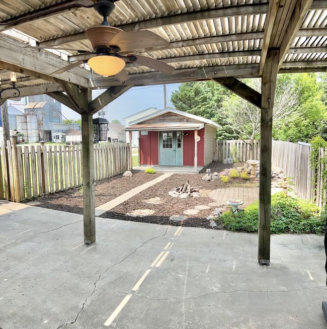 8-Pergola area | Image 18