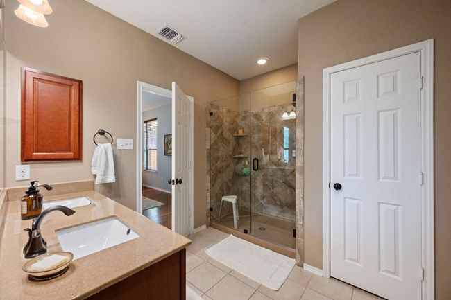 1012 Autumn Sage Way, House other with 4 bedrooms, 3 bathrooms and 4 parking in Pflugerville TX | Image 13
