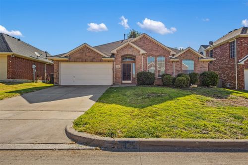 7521 Summer Meadows Drive, Fort Worth, TX, 76123 | Card Image