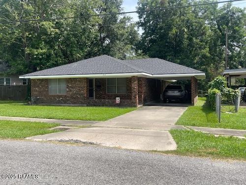 213 4th St, Abbeville, LA, 70510-6649 | Card Image