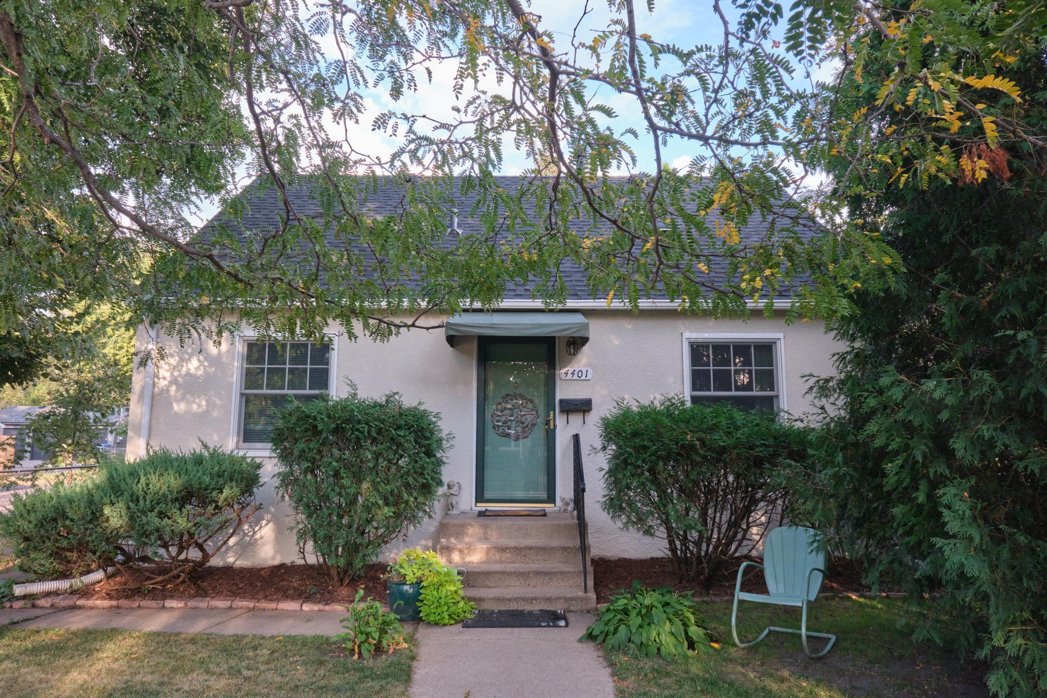 33rd Ave, Minneapolis, MN 55406