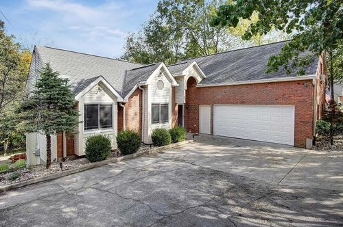 212 Ohio Ave, Fort Thomas, KY, 41071-2476 | Card Image