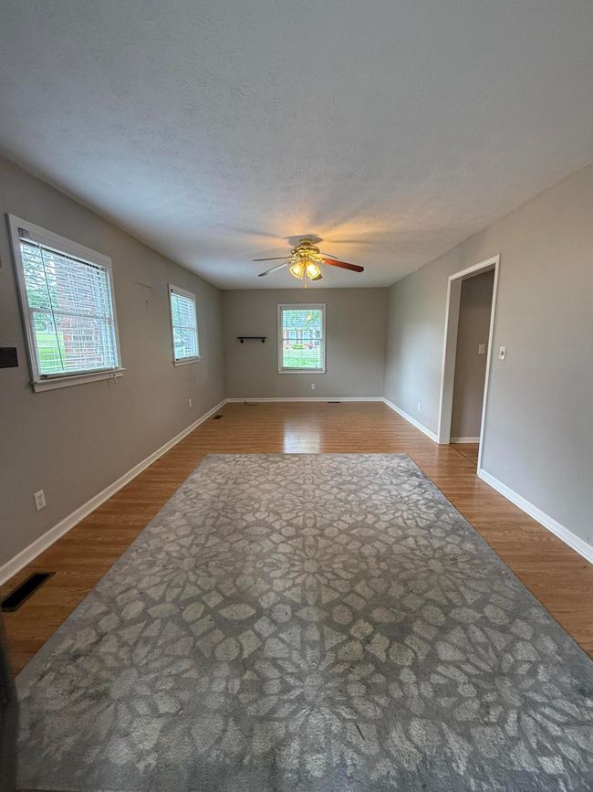 230 S Loop Dr, House other with 3 bedrooms, 2 bathrooms and null parking in Stanford KY | Image 5