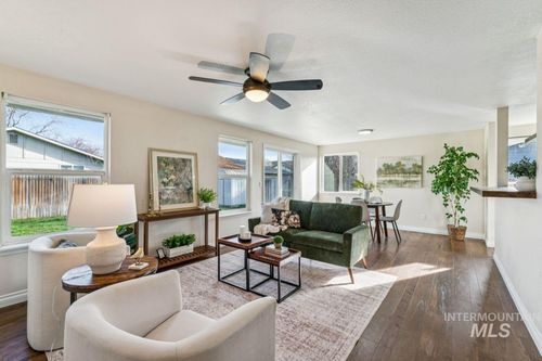 7124 Lamplighter St, Boise, ID, 83714-2455 | Card Image