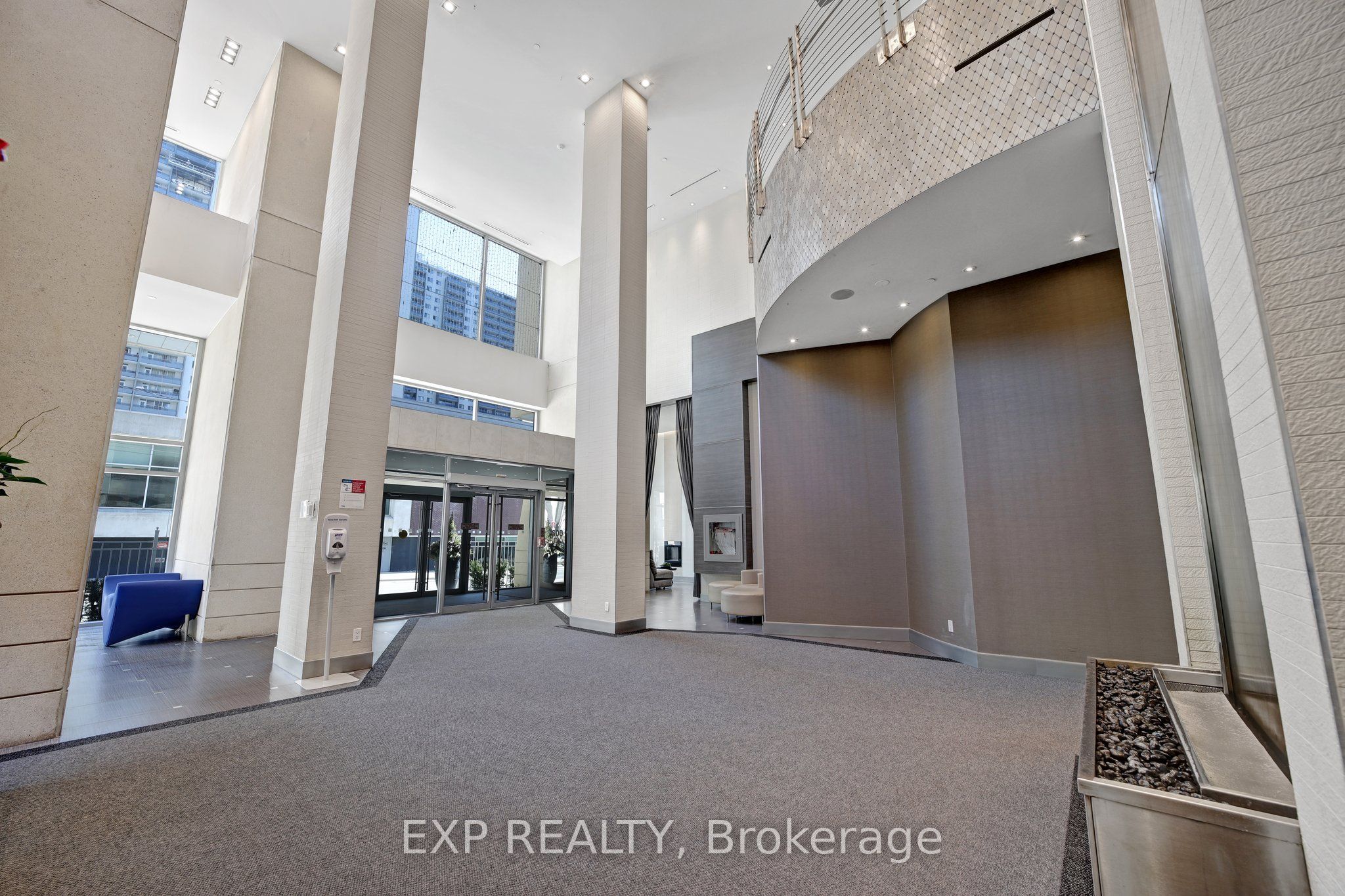 Residential Lease in Toronto C08 3