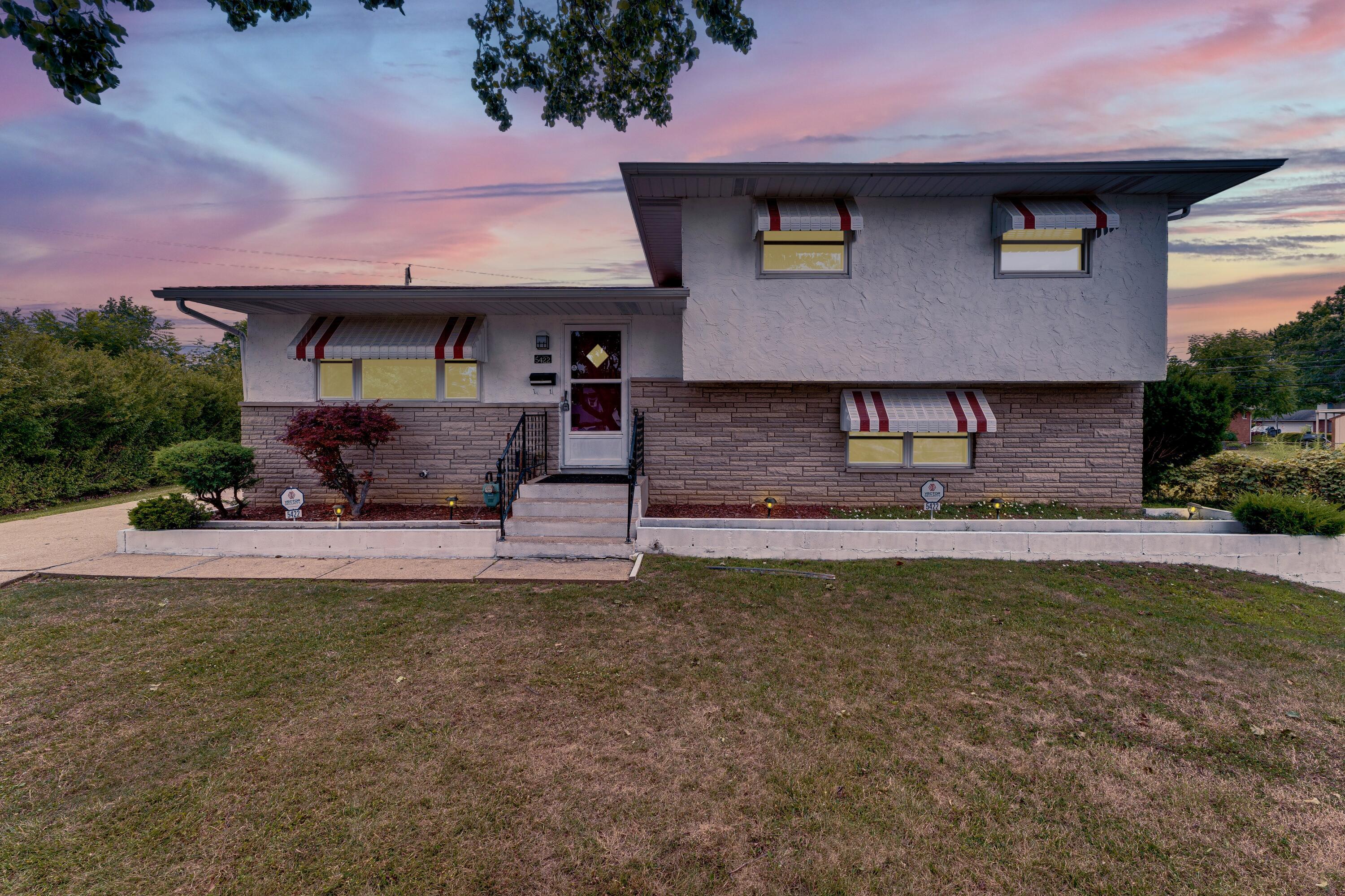 Hazelwood Rd, Columbus, OH 43229