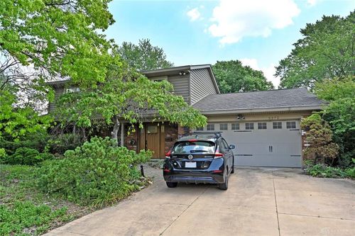5272 Polen Dr, Dayton, OH, 45440-2558 | Card Image