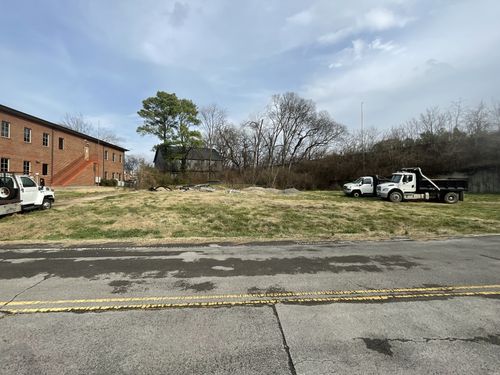 2704 Berrywood Dr, Nashville, TN, 37204 | Card Image