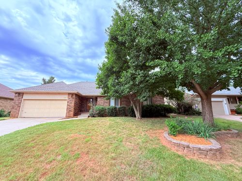 3447 S Valley View Ave, Springfield, MO, 65804-4677 | Card Image