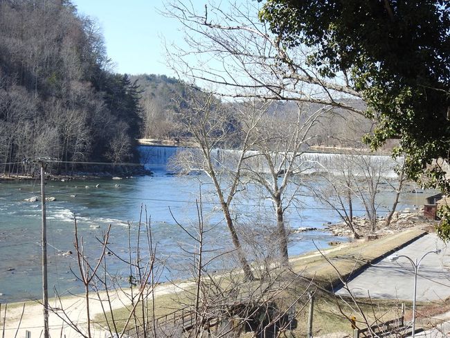 106 S Boss Row, House other with 3 bedrooms, 2 bathrooms and null parking in Fries VA | Image 33