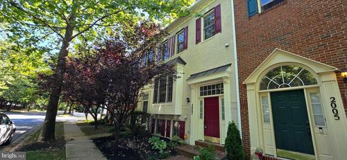 2007 Piccard Dr, ROCKVILLE, MD, 20850-6069 | Card Image