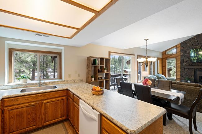 14-Kitchen with Window-JustinEwing_R12 | Image 14