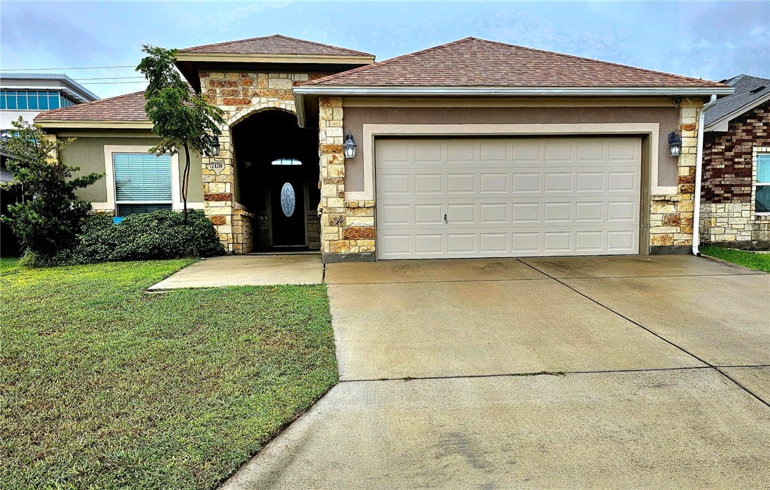 Lake Placid Dr, Corpus Christi, TX 78414
