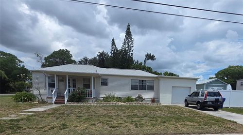 146 Ne Madison Cir N, ST PETERSBURG, FL, 33702-7522 | Card Image