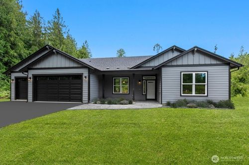 112 Frost Rd, Winlock, WA, 98596-9676 | Card Image