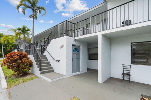 4839-4839 Lake Arjaro Dr, West Palm Beach, FL, 33407-1764 | Card Image