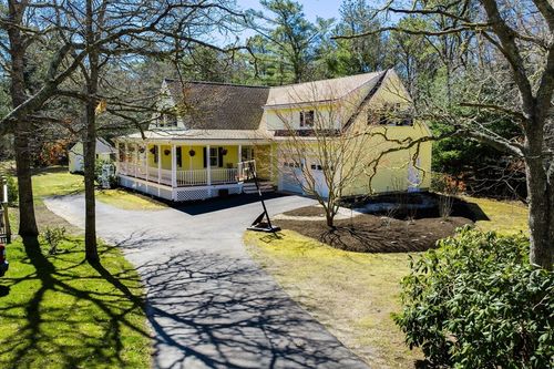 120 Degrass Road, Mashpee, MA, 02649 | Card Image