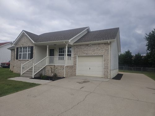 630 Rock Springs Rd, Smyrna, TN, 37167-4137 | Card Image