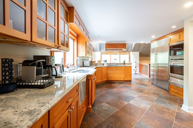 36 Route 39 S, House other with 4 bedrooms, 4 bathrooms and null parking in Sherman CT | Image 17