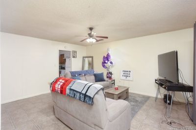 704 Cantrell Ave, Home with 0 bedrooms, 0 bathrooms and null parking in Jourdanton TX | Image 3