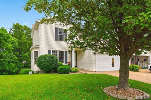 539 Donna Marie Dr, Wentzville, MO, 63385-6898 | Card Image