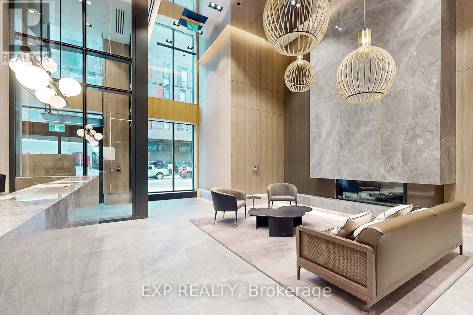 Residential in Toronto (Church-Yonge Corridor) 3