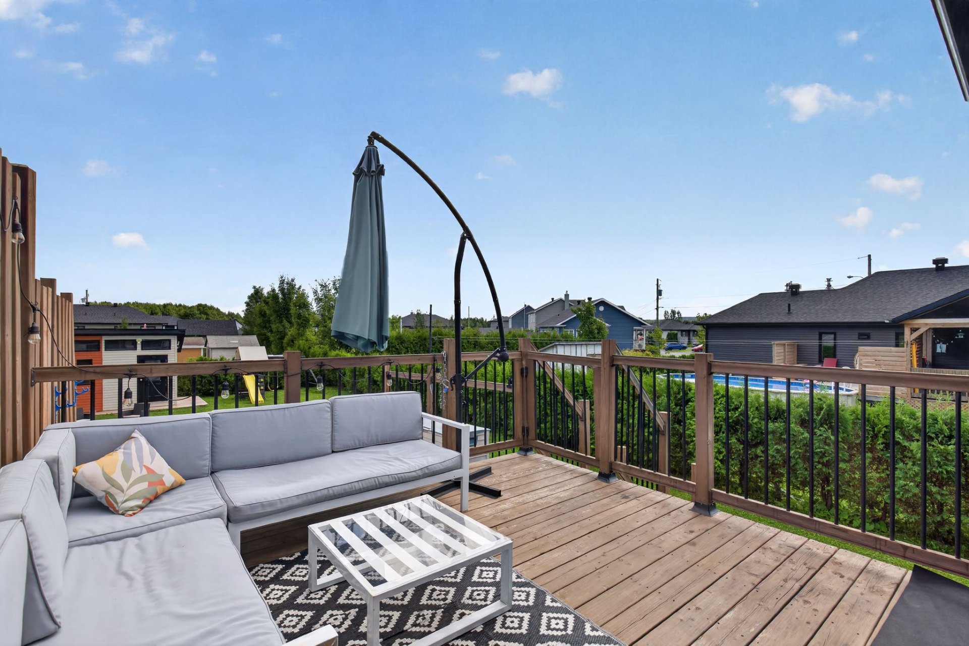 Residential in Sainte-Hénédine 3